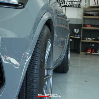 20 Inch Variant Xenon in Satin Gunmetal on 2022 Dodge Durango Hellcat