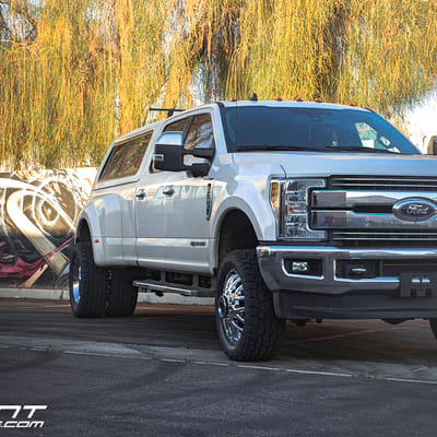 20 Inch XD Series XD843 in Chrome on a 2019 Ford F-350 Dually 4WD