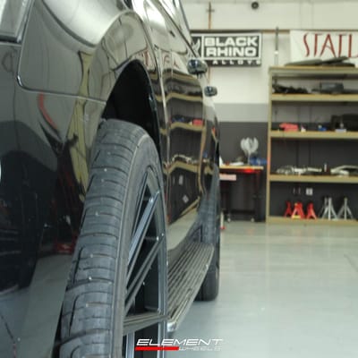 24 Inch Ferrada FT1 in Matte Black on 2020 Ford Expedition
