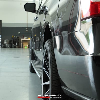 24 Inch Ferrada FT1 in Matte Black on 2020 Ford Expedition
