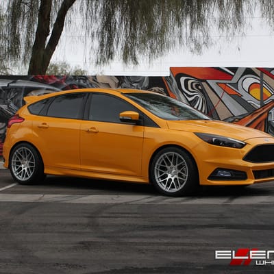 18x9 Ground Force GF07 Silver/Machined on 2016 Ford Focus ST w/ Specs