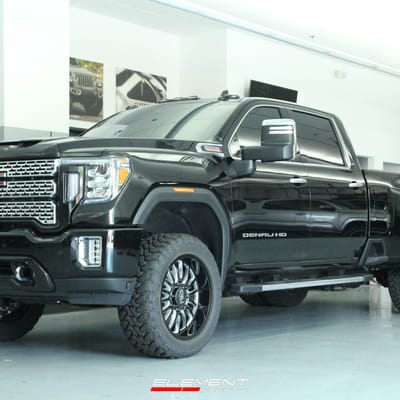 Cali Off-Road Summit 9110 in Gloss Black w/ Milled Spokes on 2022 GMC Denali HD Dually