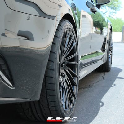 Staggered 20 Inch Lexani Wraith in Gloss Black on 2019 Kia Stinger GT2