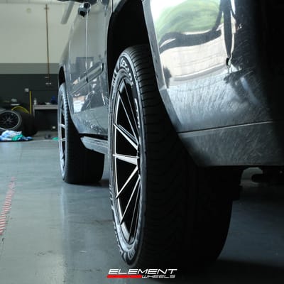 22 Inch Ferrada FT1 in Matte Black on 2019 Cadillac Escalade