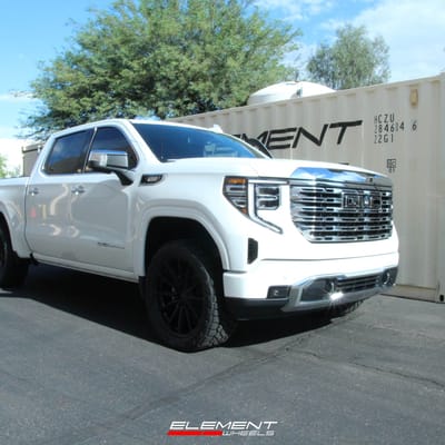 22 Inch Vossen HF6-1 in Gloss Black on 2022 GMC Sierra 1500