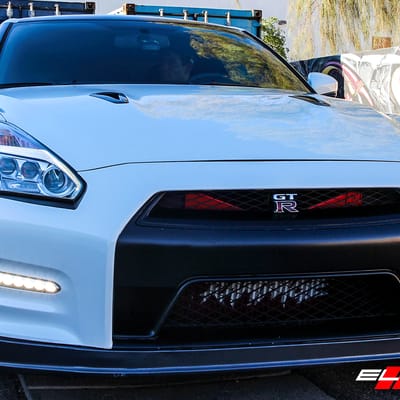 20 inch Variant GTR-3P Gunmetal w/ Blood Red Translucent on 2009 Nissan GTR