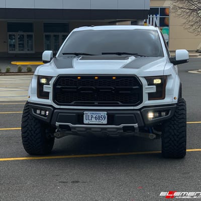 22" RBP 80R Scorpion in Gloss Black on a Leveled 2018 Ford Raptor