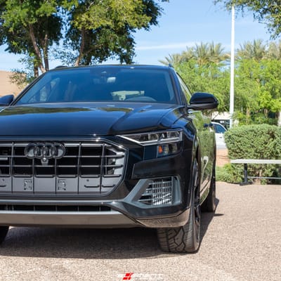 22 Inch Renzo Cota in Gloss Black on a 2021 Audi Q8