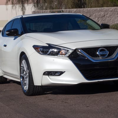 20 Inch Ferrada FR2 Machine Silver W/Chrome Lip on a 2017 Nissan Maxima