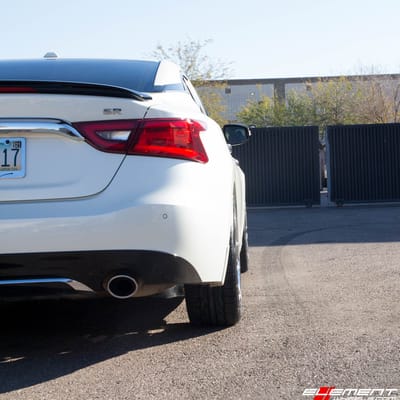 20 Inch Ferrada FR2 Machine Silver W/Chrome Lip on a 2017 Nissan Maxima