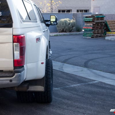 20 Inch XD Series XD843 in Chrome on a 2019 Ford F-350 Dually 4WD