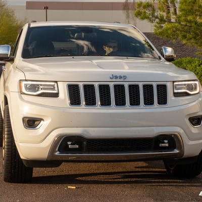 22" Hellcat Replica Wheels in Gloss Bronze on a 2016 Jeep Grand Cherokee