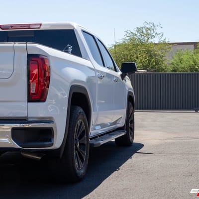 20 Inch Helo HE901 in Satin Black on a 2020 GMC Sierra 1500
