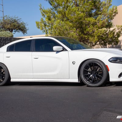 Staggered 20 Inch Verde Insignia in Satin Black on a 2018 Dodge Charger Scat Pack