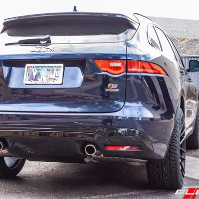 22 inch Varro VD08 Satin Black on 2018 Jaguar F-Pace