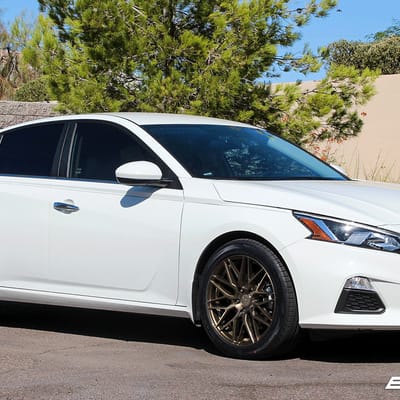 18 inch F1R F103 Brushed Bronze on 2019 Nissan Altima S