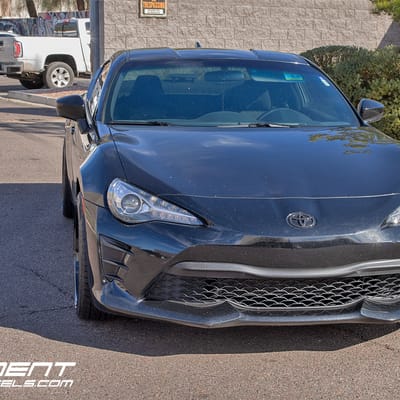 18 Inch Staggered ESR CS15 Gloss Black W/Lip On A 2017 Toyota 86