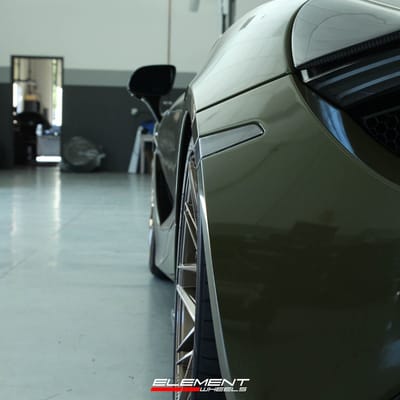 20 inch Staggered Rohana RFX17 Gloss Bronze on a 2019 Mclaren 720S