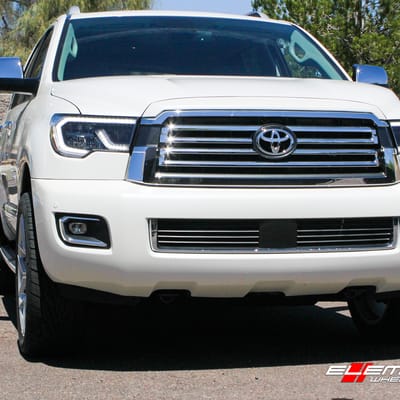 22 inch Ferrada FT3 Machine Silver on 2019 Toyota Sequoia