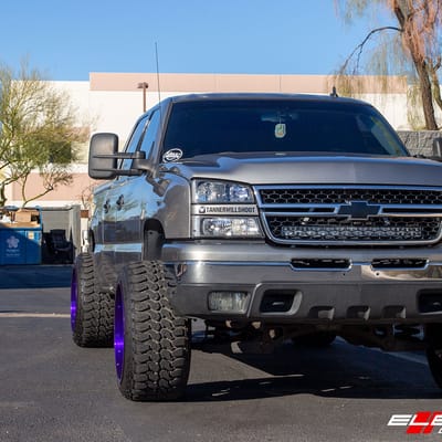 22 inch American Off-Road A106 Illusion Purple on a 2006 Chevrolet Silverado 1500