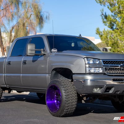 22 inch American Off-Road A106 Illusion Purple on a 2006 Chevrolet Silverado 1500
