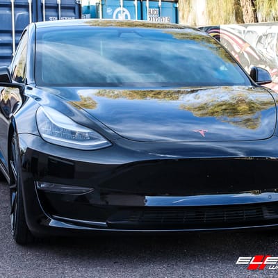 Variant Argon Gloss Piano Black on 2019 Tesla Model 3 Performance Long Range