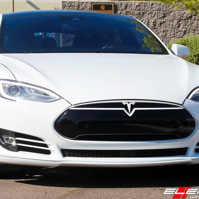 20 inch Variant Krypton Gloss Piano Black on 2015 Tesla Model S P90D