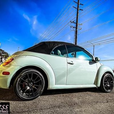 NS NS1204 Matte Black on a Volkswagen Beetle