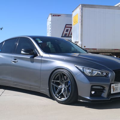 19 inch Variant Xenon Satin Gunmetal on a 2014 Infiniti Q50