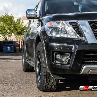 20 inch Helo HE909 Gloss Black on 2017 Nissan Armada