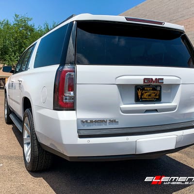 22 inch Dub 8-Ball Brushed Gloss Silver S213 on 2017 GMC Yukon XL