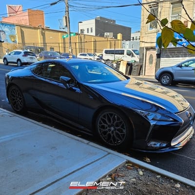 Staggered 21 inch Vossen HF-2 in Gloss Anthracite on a 2018 Lexus LC500