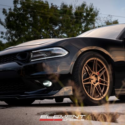 Staggered 20 inch Ferrada Forge-8 FR6 in Matte Bronze on a 2021 Dodge Charger