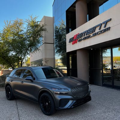 20 HRE FlowForm FF28 Tarmac on a 2023 Genesis GV70 w/ Sport Brakes