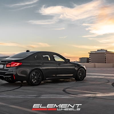 20 inch Staggered Variant Xenon Satin Black on a 2019 BMW M5 Competition
