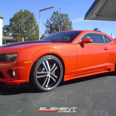 22 inch Staggered Ace Deluxe Black/Machined on 2010 Chevy Camaro SS w/ Specs