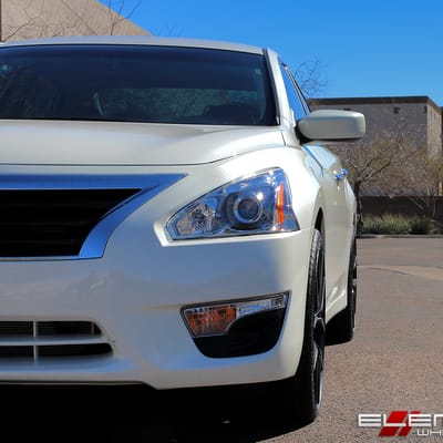 20x8.5 KMC Wishbone Satin Black on 2015 Nissan Altima w/ Specs