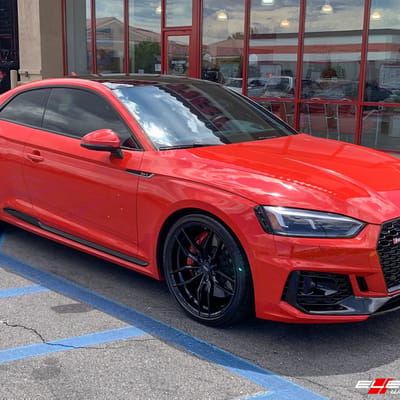 20 Inch Variant Krypton in Gloss Piano Black on a 2019 Audi RS5