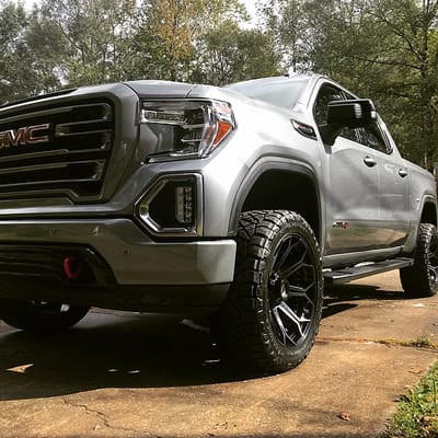 22x10 4Play 4P80 Brushed Black on 2020 GMC Sierra 1500 AT4