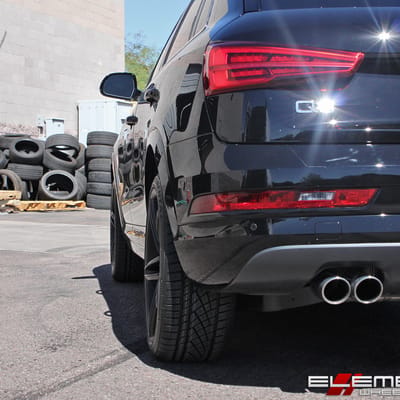 20x9 XIX X33 Matte Black on a 2017 Audi Q3 w/ Specs