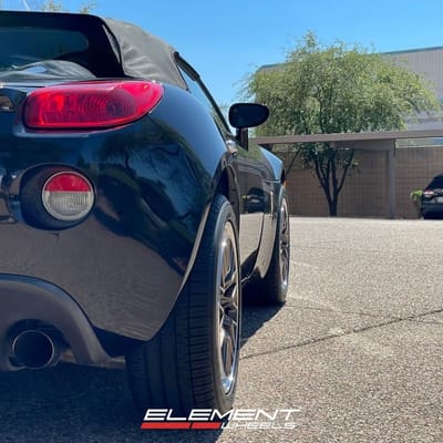 18 inch Ace Alloy AFF04 in Bronze w/ Machined Lip Raised Face on a 2008 Pontiac Solstice