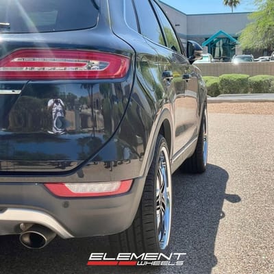 20 inch Diablo Blitz in Chrome w/ Black Inserts on 2019 Lincoln MKC