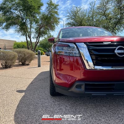 20 inch Curva Concepts CFF76 in Gloss Black w/ Stainless Lip on a 2022 Nissan Pathfinder