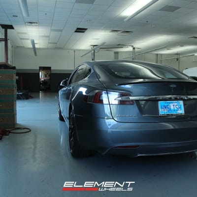 21 Inch Rotiform ZWS in Matte Black on 2013 Tesla Model S