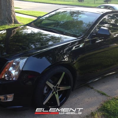 20 inch Staggered Lexani R04 Gloss Black/Machined on 2011 Cadillac CTS Coupe w/ Specs