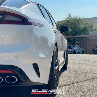 20 inch Aodhan AFF7 in Matte Bronze on a 2018 Kia Stinger GT