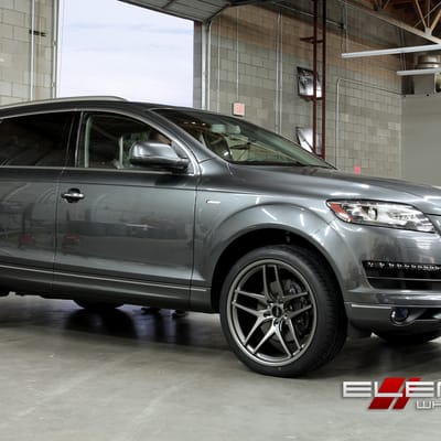 22x10.5 Black di Forza BM7 Titanium on 2014 Audi Q7 w/ Specs