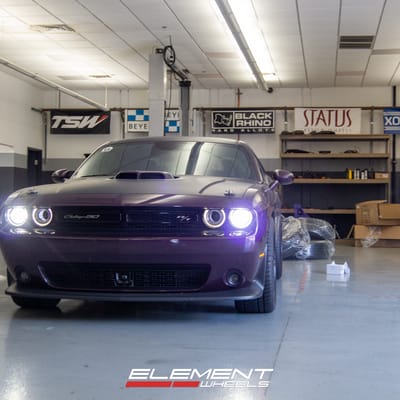 20 Inch Variant Radon in Gloss Piano Black on a 2020 Dodge Challenger R/T