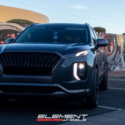 20 inch Varro VD06X Gloss Black on a 2021 Hyundai Palisade