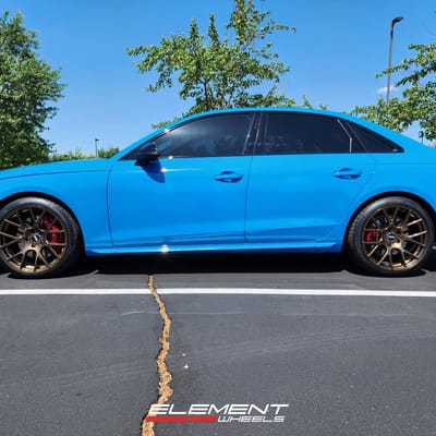 19 inch VMR V810 Custom Moonlit Bronze on 2023 Audi S4